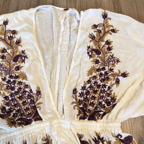 Free People Embroidered Kimono babydoll Dress Size XS Blogger Favorite Boho - Picture 5 of 9